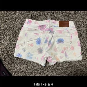 Hering Shorts Size 6